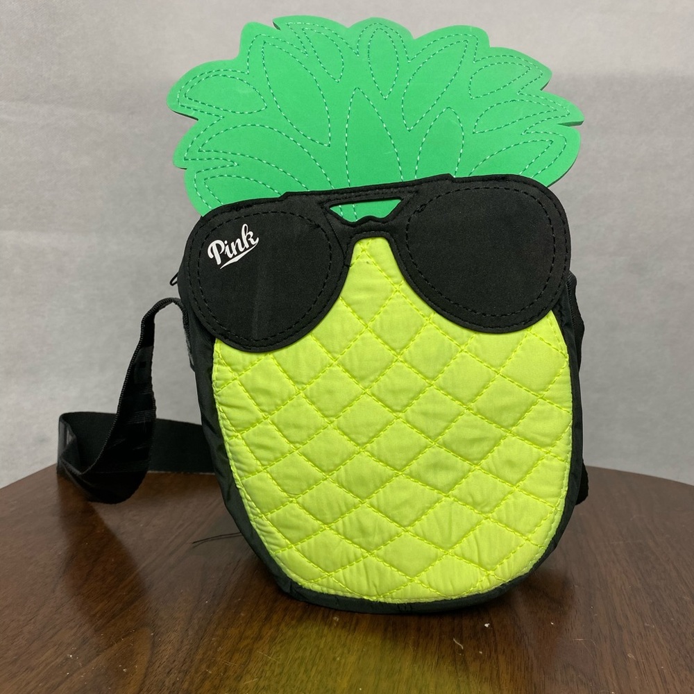 Victoria Secret | Pink | Pineapple 🍍 Cooler Bag